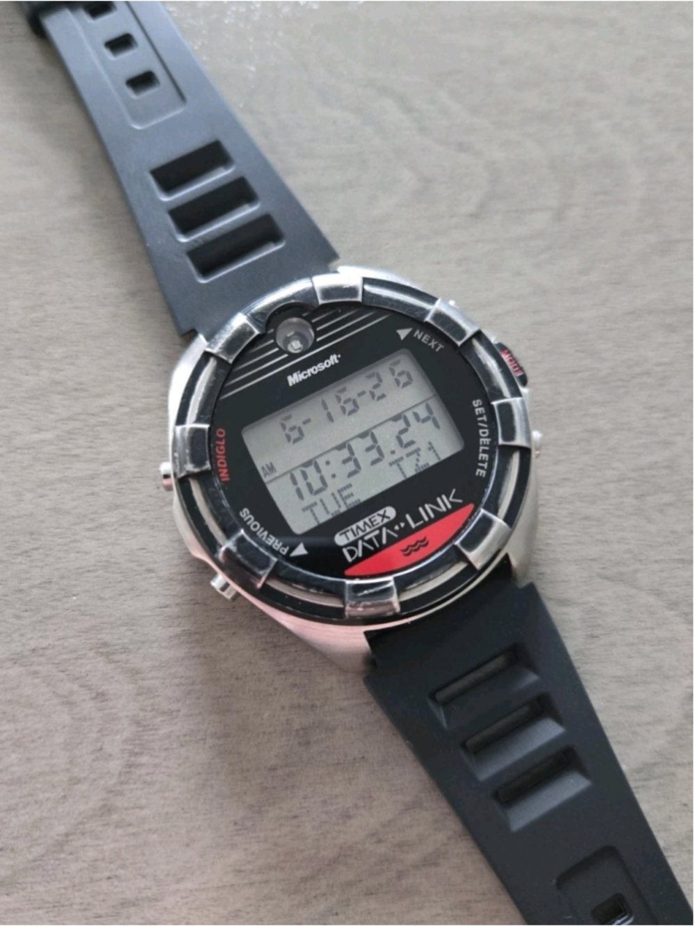 Vintage Timex DataLink Model 150 Men's Digital LCD Watch Indiglo